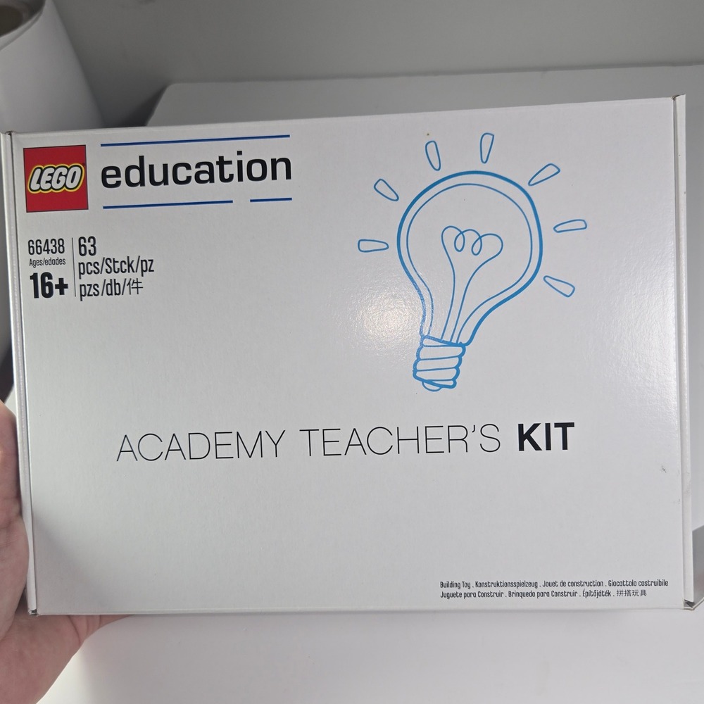 LEGO Education 66438 Academy Teacher's Kit 63 Piece Ages 16+‎